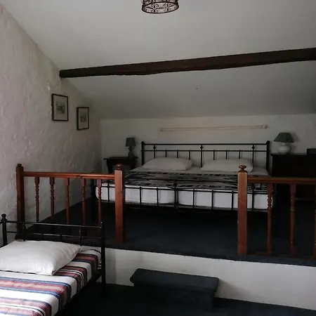 Holiday home Spacious With Pool In Lusignac *